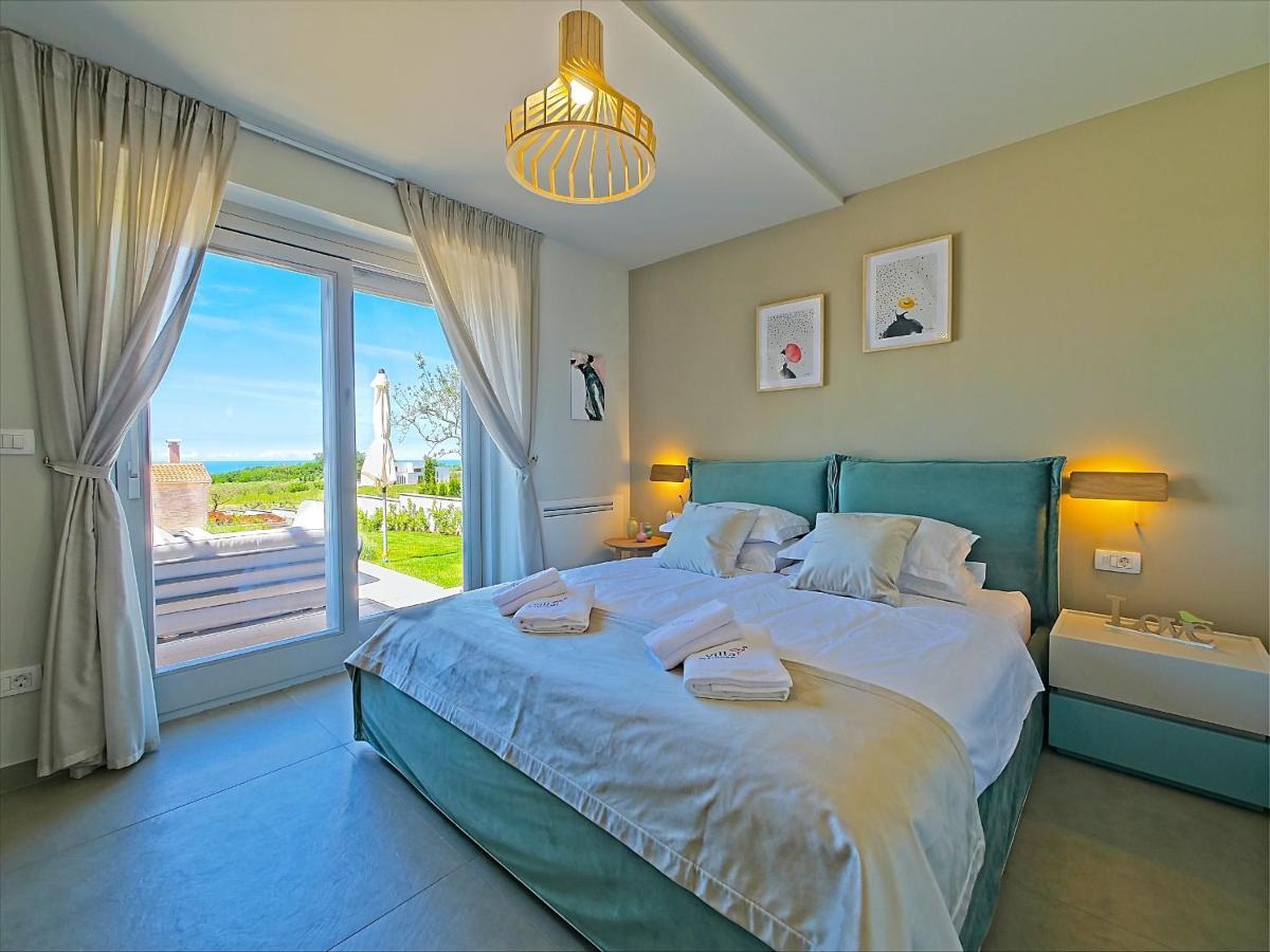 Villa Flamingo Kaštelir Екстериор снимка
