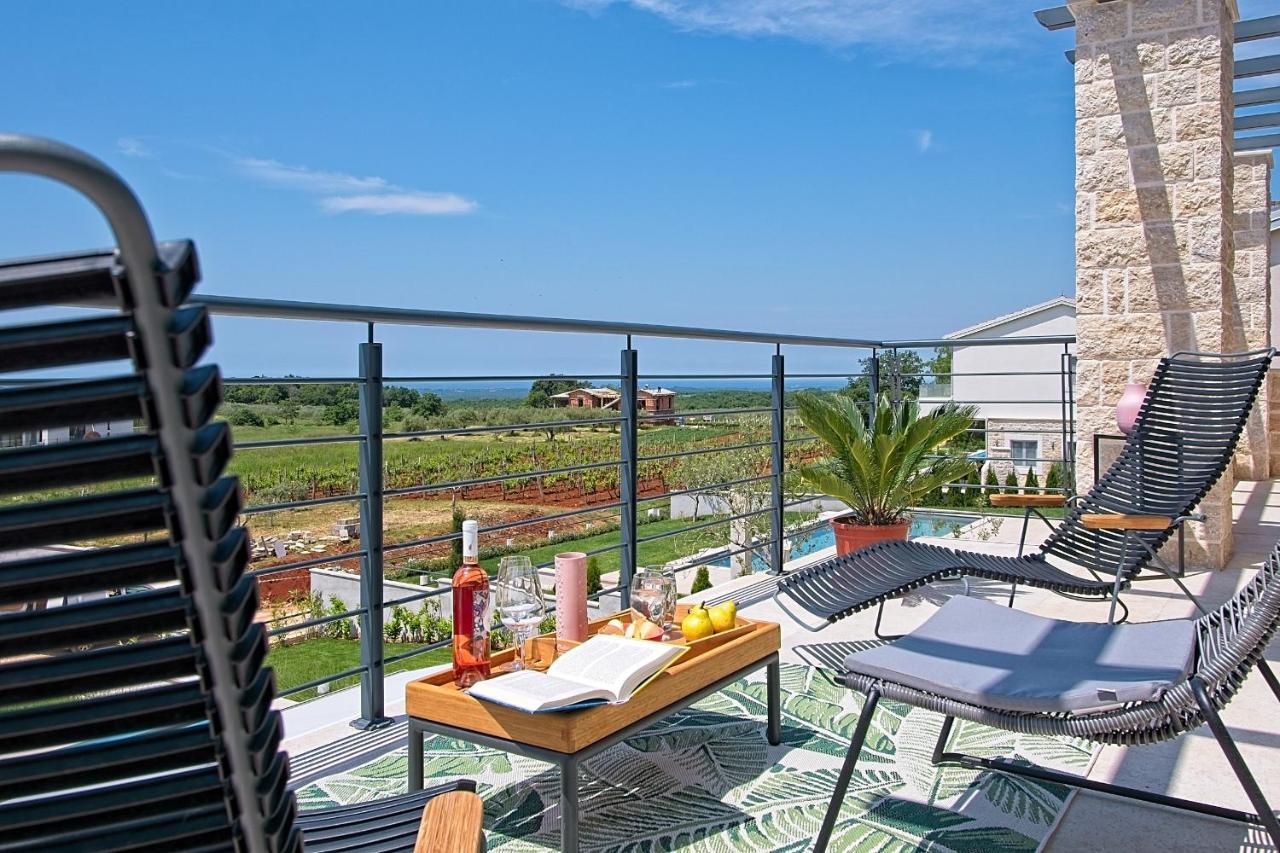 Villa Flamingo Kaštelir Екстериор снимка