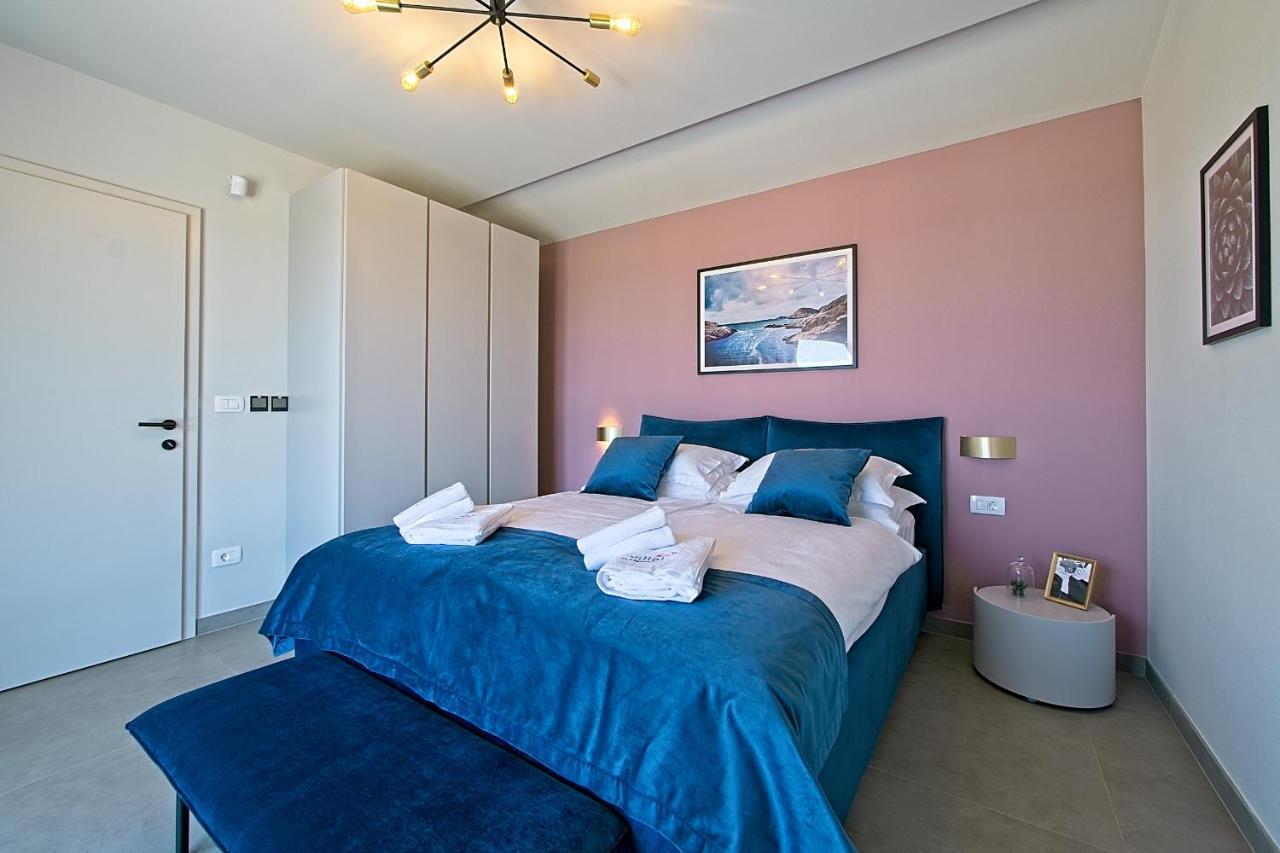 Villa Flamingo Kaštelir Екстериор снимка